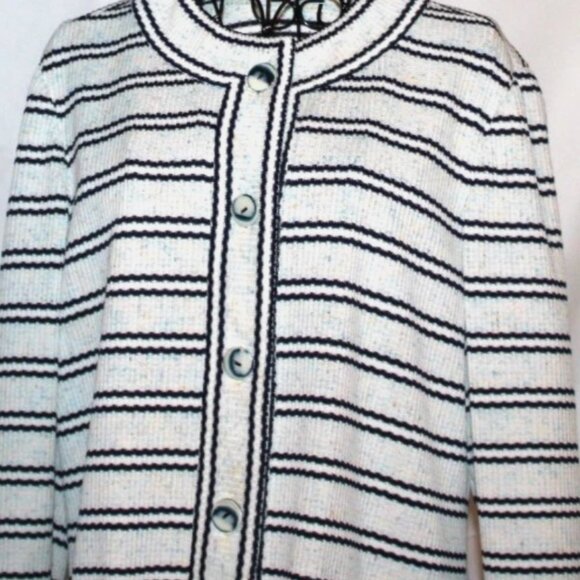 Vintage Blazer Ribbed Polyester Jacket Sz L White Blue Stripes Button Front - Picture 2 of 6